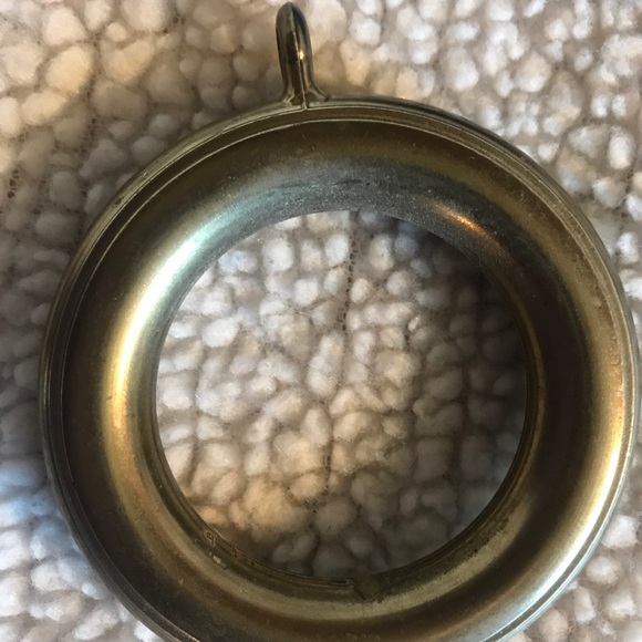 16 Bronze Metal Drapery Curtain Rod Rings w/ eyelets 2.50”OD, 1.75”ID - Picture 4 of 7